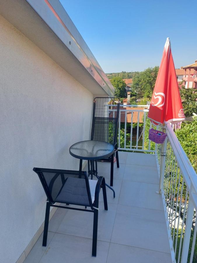 Apartmani Popovic Poreč Eksteriør bilde